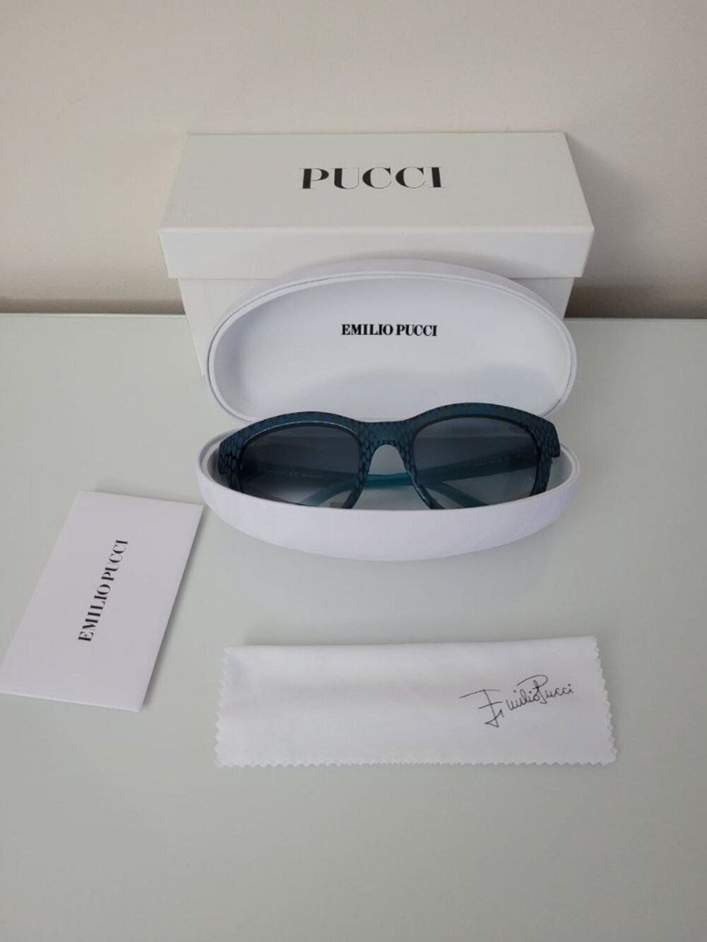 Emilio Pucci EP737S Italian Designer Sunglasses Green Geometric Print - Picture 10 of 10